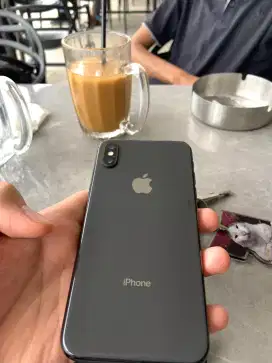 iPhone X 64 gb warna sesuai di gambar