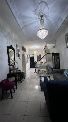 Dijual Rumah dan Kos Full Furnished di Pejompongan Jakarta Pusat