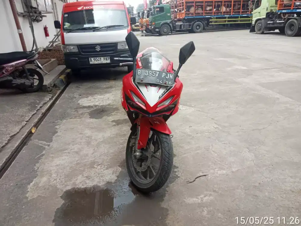 DI JUAL HONDA CBR 150 R 2021