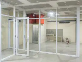 Sekat ruangan kantor