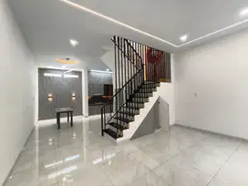 Villa komplek Opera House daerah Pancing krakatau Medan timur