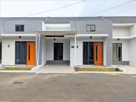 RUMAH BARU SIAP HUNI DEKAT DENGAN TANGERANG SELATAN