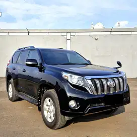 Toyota LC Prado TXL 2.7 AT 2014 KM 90rb Black Good Condition.