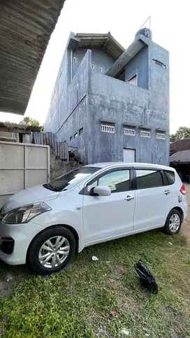 SUZUKI ERTIGA GL 2018 M/T PUTIH MULUS AG BLITAR KOTA