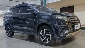 D Toyota Rush 1.5 GR Sport Bensin-MT 2021 Hitam DFFZB