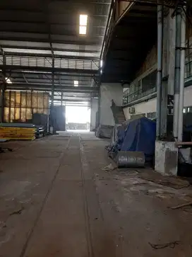 Disewakan Gudang Luas 2000 dan 1500 dekat Summarecon Bekasi