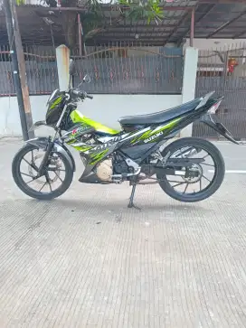 Suzuki satria Fu 150 CC 6 speed gres bgt