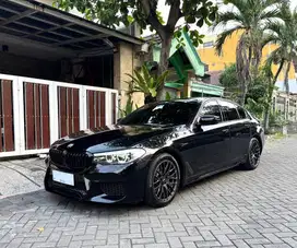 BMW 520i G30 2018 luxury line hitam black 520i 2019 520i 2020 jual bu