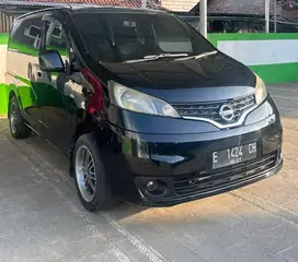 DIJUAL MOBIL PRIBADI NISSAN EVALIA MANUAL 2012