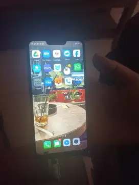 oppo a5 ram 6/128 normal awet batre cm minus pecah layar aja