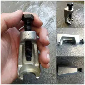 Pelepas Tie Rod Tracker Trekker