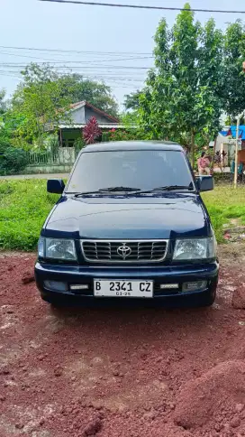 Toyota Kijang LGX 2002 MT Bensin