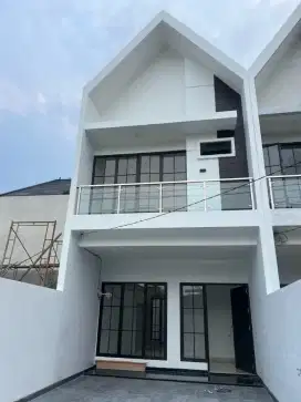 Dijual Rumah Siap Huni Baru Lokasi Strategis