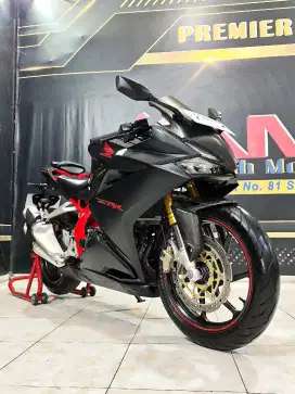 Cbr 250rr blcak Matte 2019 km.10rb mewah 12.Anugerah motor rungkut