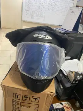Di jual helm fullface mla hitam doff