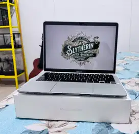 Macbook Air M1 8/256 ibox
