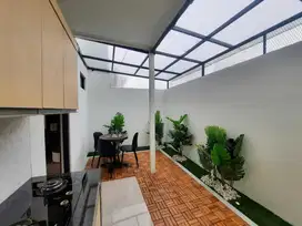 Rumah Ciwastra Milineal Minimalist 2 lantai jual cepat