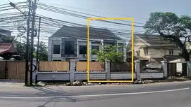 Sewa  bisa Untuk Resto, Klinik, Ekspedisi, Luas 750m2 Di Kemang Timur