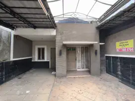 Jual Cepat Murah Rumah di Griya Jakarta Jl Sawo Pamulang Barat Tangsel