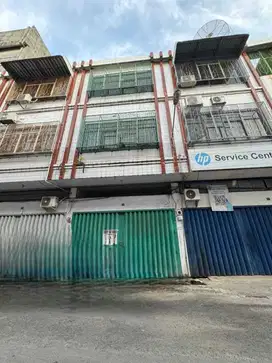 Ruko Di Jl. Gng. Lompobattang Cocok Untuk Kegiatan Usaha dan Kantor