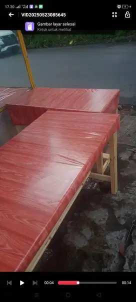 Meja buat kayu kokoh,bisa untuk jualan bisa untuk meja rumah 2 buah