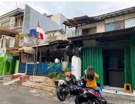 Dijual Cepat Rumah Tua Hitung Tanah DiTebet Barat