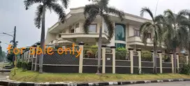 A212 Jual Rumah Bagus Hook Murah di Komplek Elite Taman Villa Meruya