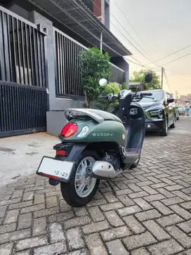 KM 200! HONDA SCOOPY KEYLESS STYLISH GREEN TH 2024!