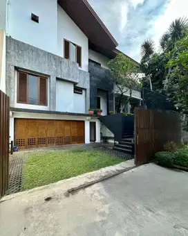 DIJUAL RUMAH MEWAH PONDOK INDAH FURNISH SUDAH SHM