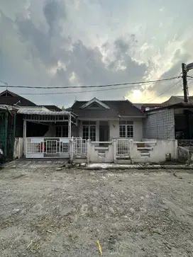 Dijual Rumah Murah Daerah Ringroad Komplek Taman Perkasa Indah