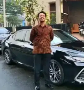 Jasa menyewakan mobil dan supir