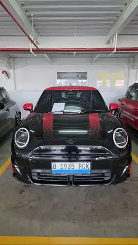 MINI COOPER ELECTRIC JCW MINI ELECTRIC JOHN COOPER WORKS