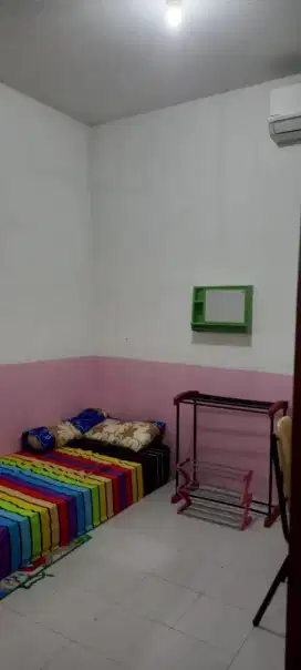 Kamar Kost Putri