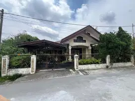Dijual Rumah Bagus Luas dan Besar 1 Lantai