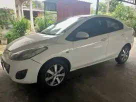 JUAL CPT .MAZDA 2 TYPE R 1.5 CC TH.2010 BAGUS TERAWAT ( BS.KREDIT)