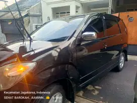 Toyota Avanza old 2011