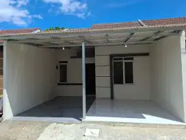 Forest Hills Cluster Sidero, rumah nyaman