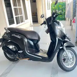 Jual Motor Scopy 2017 warna hitam