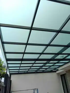 Kanopi atap kaca