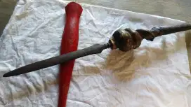 Bukan keris, Tapi tumbak antik sepuh kuno unik lokasian