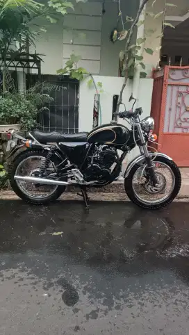 Motor costum British scorpio