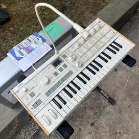Synthesizer Korg Microkorg MK1 S Like New Fullset