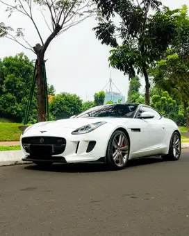 Jaguar F Type 2014