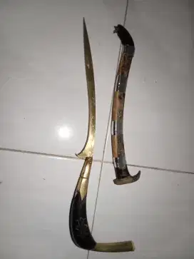 Rencong aceh sovenir bahan kuningan