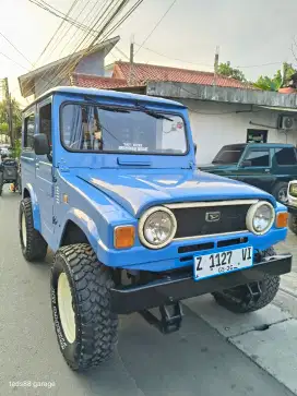 Daihatsu Taft badak