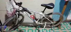 Sepeda poligon bekas nya masih bagus