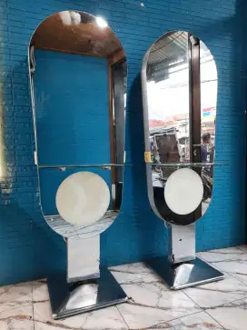 Kaca barber 3 unit & kursi keramas 1 unit