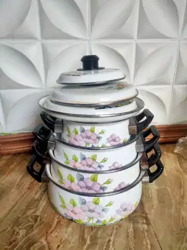 Panci Enamel 1 set 4 pcs