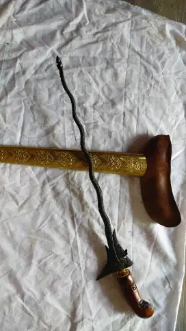 Keris antik unik langkah dhapur naga runting luk 11 pamor ngulsem
