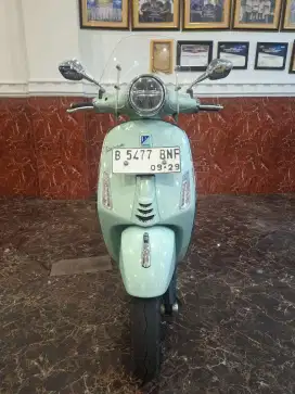 PROMO DP 2 JT VESPA PRIMAVERA 150 ABS  GARANSI MESIN DAN FREE SERVICE